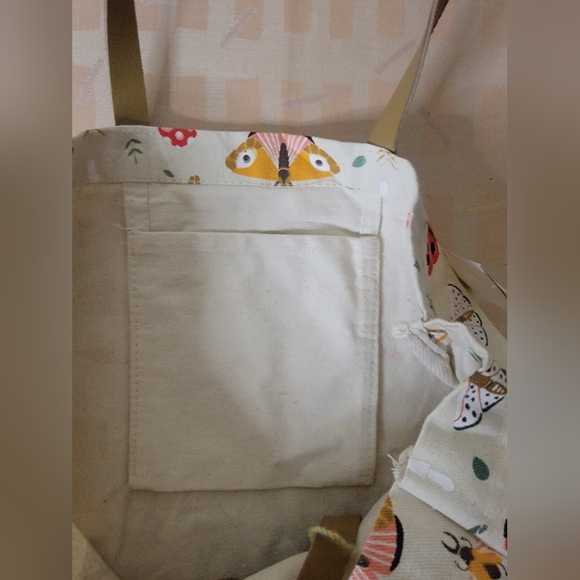 ECCOLO Moth Menagerie Recycled Cotton Tote - Picture 4 of 5